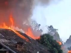 Kebakaran Hebat Landa Kampung Adat Cipta Mulya Sukabumi, 70 Rumah Hangus, 420 Jiwa Terdampak